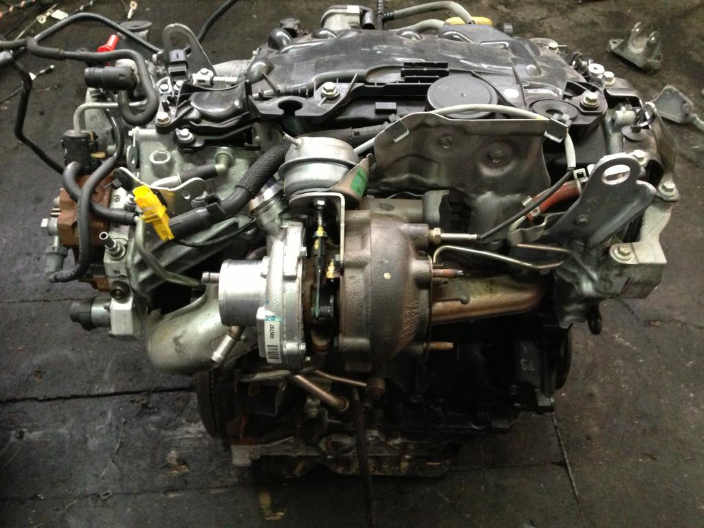 Motor Renault Megane II Scenic 123031297R 2.0 DCI Diesel Engine Unkomplett