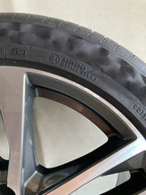 Load image into Gallery viewer, 1x Alufelge 19 Zoll 8.5" 5x112 40ET Glanz Graphit 4K0601025H Audi Rim Wheel FEL3487000531bu