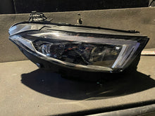 Laden Sie das Bild in den Galerie-Viewer, Frontscheinwerfer Mercedes-Benz Cls A2579068400 LED Rechts oder Links