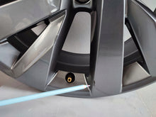 Load image into Gallery viewer, 1x Alufelge 18 Zoll 7.0&quot; 5x100 39ET Glanz Silber 2GM601025B VW T Cross T-Cross