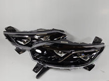 Laden Sie das Bild in den Galerie-Viewer, Frontscheinwerfer Renault Espace V 260608819R 260108934R Rechts oder Links SCH2148438374ol