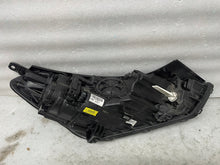 Laden Sie das Bild in den Galerie-Viewer, Frontscheinwerfer Hyundai Tucson 92101-D7100 LED Links Scheinwerfer Headlight SCH1505993249ro