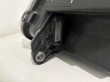 Load image into Gallery viewer, Frontscheinwerfer VW Amarok 2H3941032 2H3941031 Xenon Ein Satz Headlight SCH3306144938vb