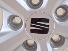 Laden Sie das Bild in den Galerie-Viewer, 1x Alufelge 17 Zoll 6.5&quot; 5x100 48ET Glanz Silber 6F9601025H Seat Arona Rim Wheel