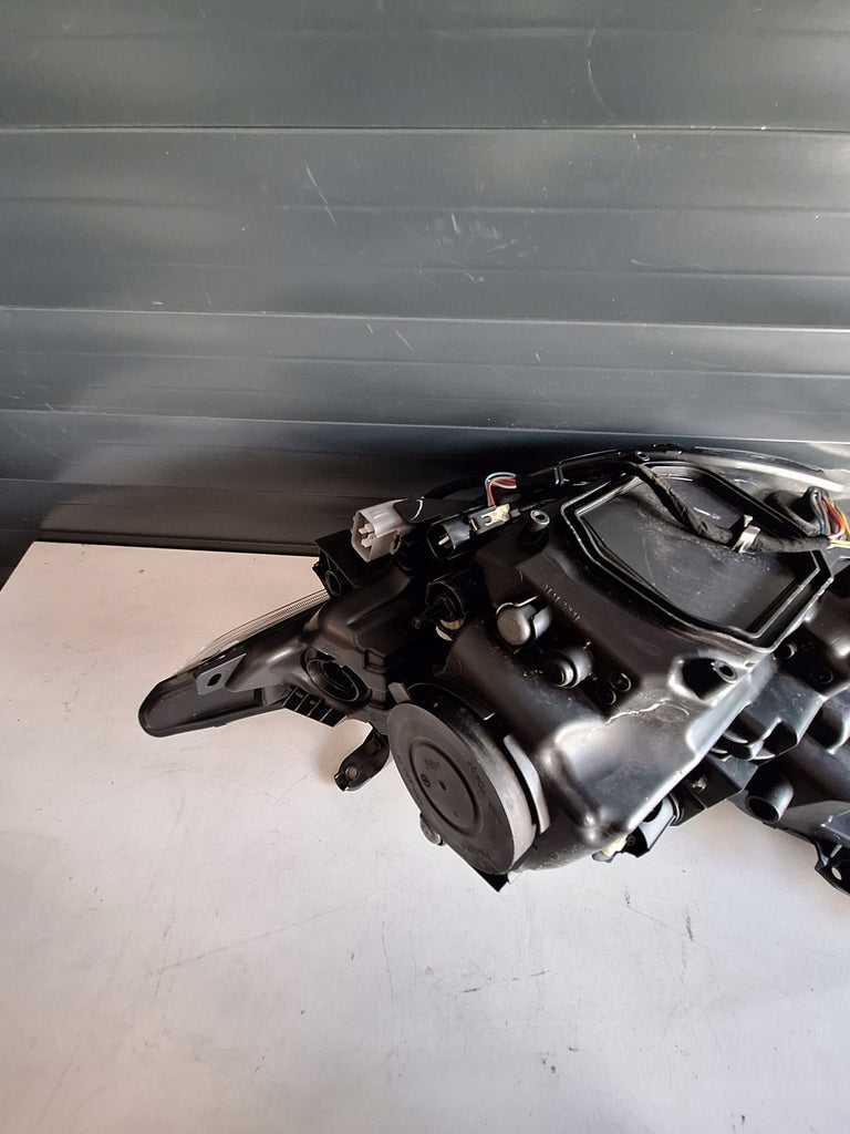 Frontscheinwerfer Toyota Auris 81110-02K60 LED Rechts Scheinwerfer Headlight