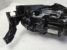 Laden Sie das Bild in den Galerie-Viewer, Frontscheinwerfer Seat Ibiza I 6F1941007B LED Ein Stück (Rechts oder Links) SCH5354605426al