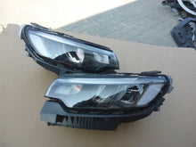 Laden Sie das Bild in den Galerie-Viewer, Frontscheinwerfer Jeep 00522040340 LED Links Scheinwerfer Headlight SCH3530909458yr
