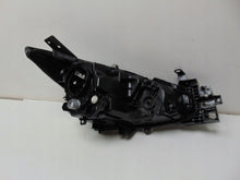 Laden Sie das Bild in den Galerie-Viewer, Frontscheinwerfer Mazda 3 Bm BHR251040 LED Links Scheinwerfer Headlight SCH5095330601um