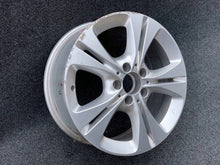 Laden Sie das Bild in den Galerie-Viewer, 1x Alufelge 17 Zoll 5x112 A2054014300 Mercedes-Benz W205 Rim Wheel FEL2765668890sa