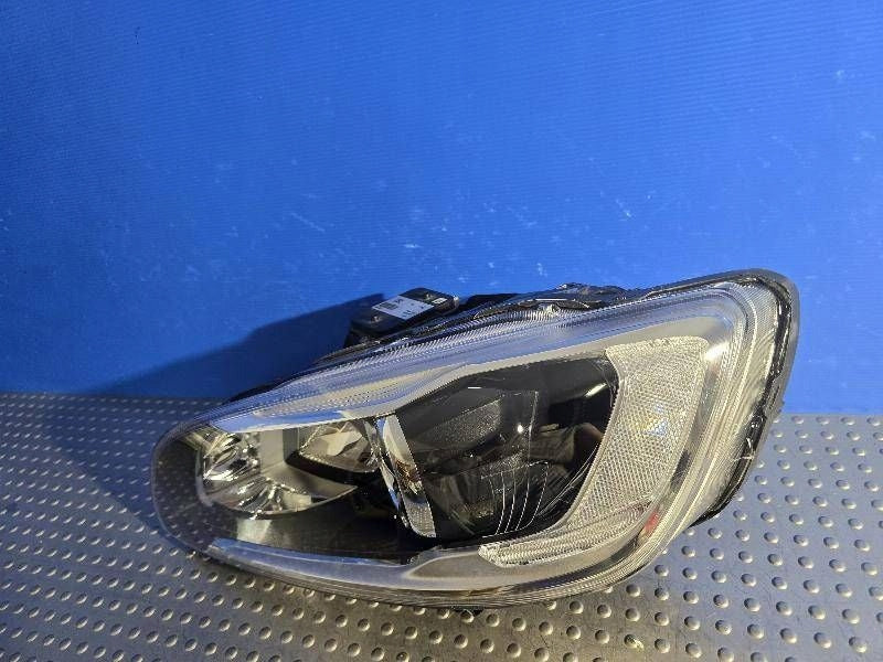 Frontscheinwerfer Volvo S60 V60 31420261 Xenon Links Scheinwerfer Headlight SCH5783315800ra