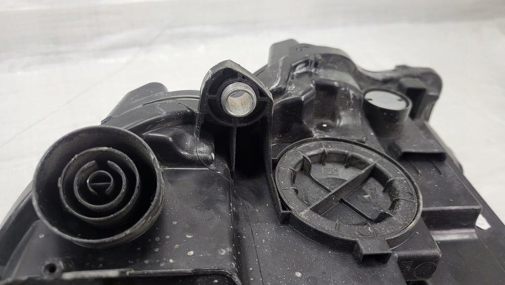 Frontscheinwerfer VW Multivan 7L1941036D-KUD LED Rechts Scheinwerfer Headlight SCH6336571300ak