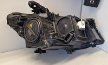 Laden Sie das Bild in den Galerie-Viewer, Frontscheinwerfer Mercedes-Benz Cla Xenon Links Scheinwerfer Headlight SCH2758736848yp