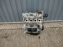 Load image into Gallery viewer, Motor VW Golf VI II CBZ 1.2 TSI 112TKm 2012 Benzin Engine Unkomplett MOT5993175028as