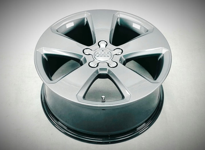 4x Alufelge 17 Zoll 7.5" 5x112 51ET Glanz Silber 8V0601025BK Audi A3 Rim Wheel FEL7563265364qn