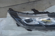 Laden Sie das Bild in den Galerie-Viewer, Frontscheinwerfer Mitsubishi Eclipse Cross Full LED Rechts Headlight