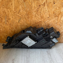 Load image into Gallery viewer, Frontscheinwerfer Skoda Octavia III 5E1941016D Full LED Rechts Headlight SCH9917891339bh