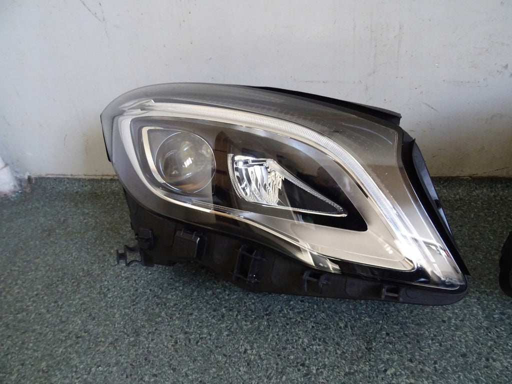 Frontscheinwerfer Mercedes-Benz X156 1569066900 Full LED Rechts oder Links