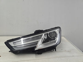 Frontscheinwerfer Audi A4 B9 8W0941043 Xenon Ein Stück (Rechts oder Links)