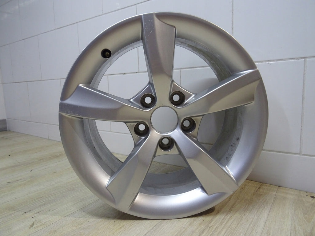 1x Alufelge 16 Zoll 7.5" 5x112 37ET Glanz Silber 4G0071496 Audi Rim Wheel