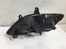 Laden Sie das Bild in den Galerie-Viewer, Frontscheinwerfer Mercedes-Benz Vito A6398202961 Xenon Rechts Headlight SCH2708575011ri