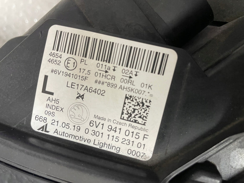 Frontscheinwerfer Skoda Fabia 6V1941015F LED Links Scheinwerfer Headlight