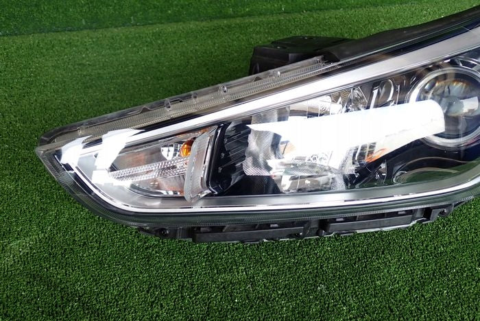 Frontscheinwerfer Hyundai I30 III 92101G4020 Links Scheinwerfer Headlight SCH6495382345la