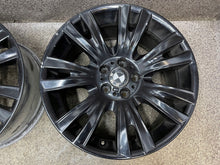 Laden Sie das Bild in den Galerie-Viewer, 1x Alufelge 19 Zoll 9.0" 5x120 37ET Schwarz 8037347 BMW X5 E70 Rim Wheel FEL6282995467si