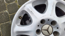 Load image into Gallery viewer, 4x Alufelge 16 Zoll 7.5" 5x112 46ET Glanz Silber A2204010102 Mercedes-Benz W220 FEL2553186442yh