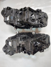 Load image into Gallery viewer, Frontscheinwerfer BMW X3 G01 87396553-04 8739654-04 Rechts oder Links SCH9296497451dh