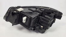 Laden Sie das Bild in den Galerie-Viewer, Frontscheinwerfer Mercedes-Benz Cla A1178201661 Xenon Rechts Headlight SCH8364195657ds