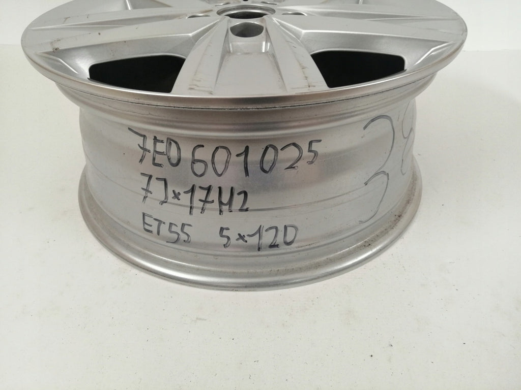1x Alufelge 17 Zoll 7.0" 5x120 55ET Glanz Silber 601025P VW Multivan Rim Wheel FEL5029009530cc