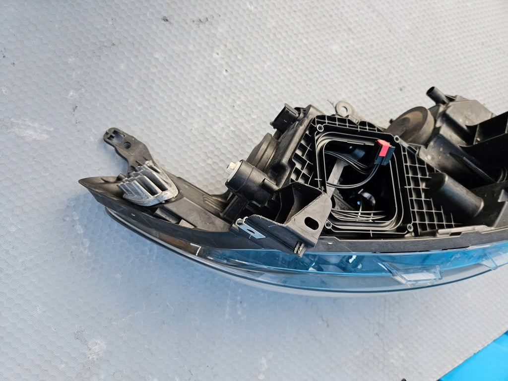 Frontscheinwerfer Renault Kadjar 260605720R 01177001 Vorderseite Headlight SCH9077387591px