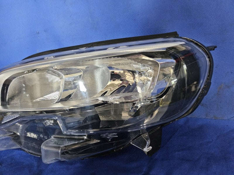 Frontscheinwerfer Peugeot Expert 9808572680 Links Scheinwerfer Headlight SCH9773321393ve