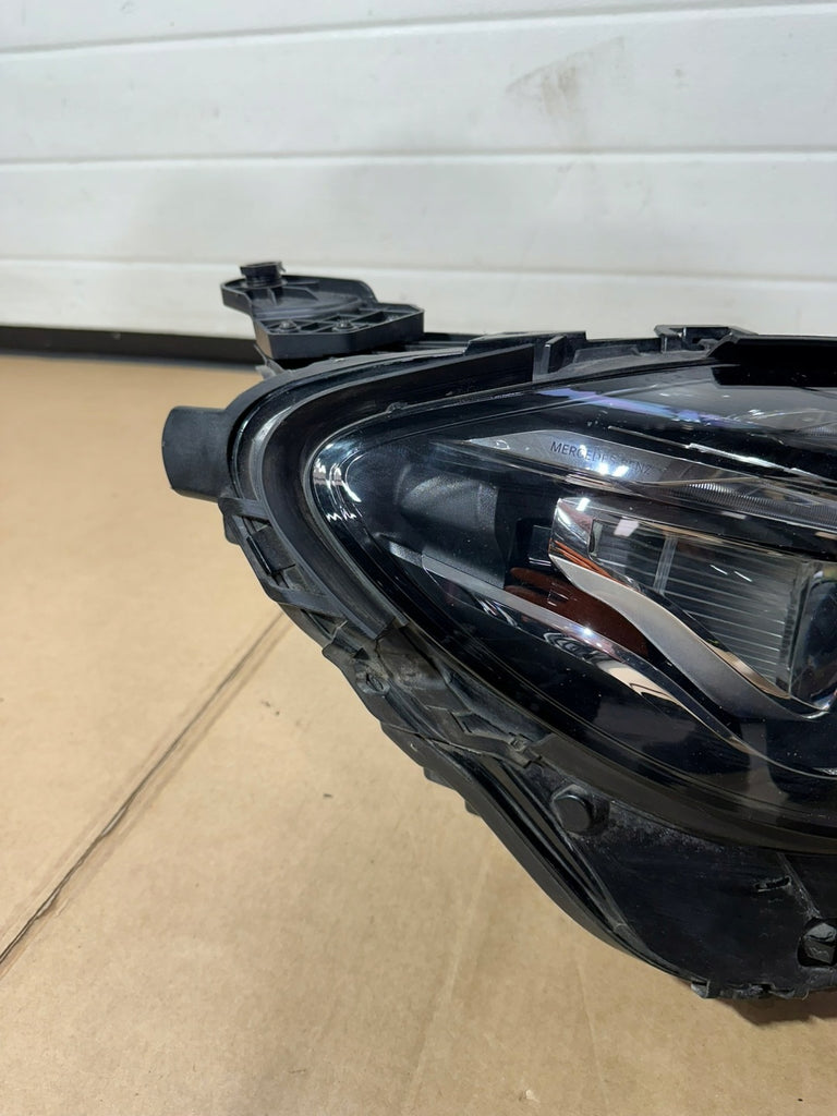 Frontscheinwerfer Mercedes-Benz W213 A2139064004 Rechts Scheinwerfer Headlight SCH5171510412yz
