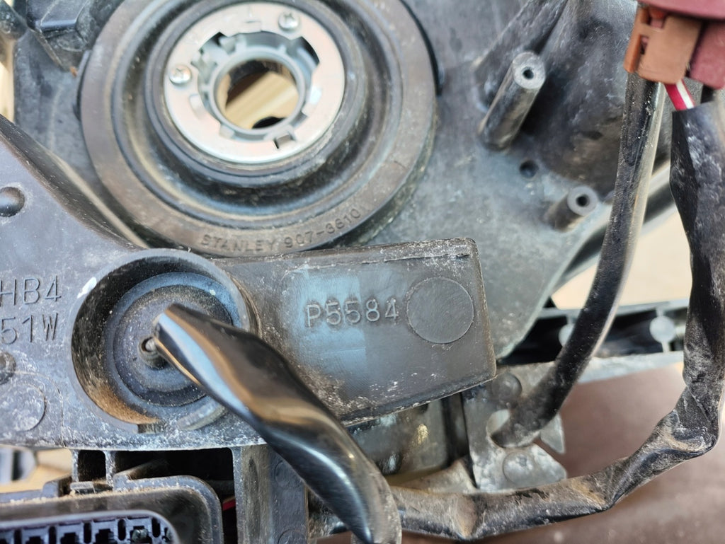 Frontscheinwerfer Mitsubishi Outlander I P5584R Rechts Scheinwerfer Headlight SCH2615822562gy