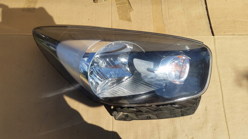 Frontscheinwerfer Kia Picanto 92102-1Y0 2011- Rechts Scheinwerfer Headlight