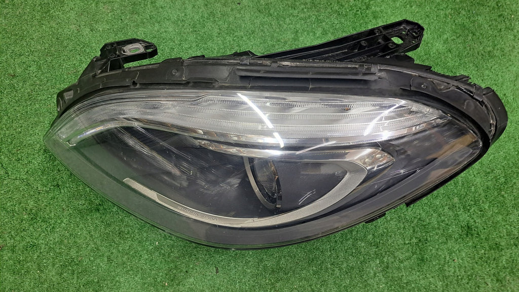 Frontscheinwerfer Mercedes-Benz W246 Xenon Links Scheinwerfer Headlight