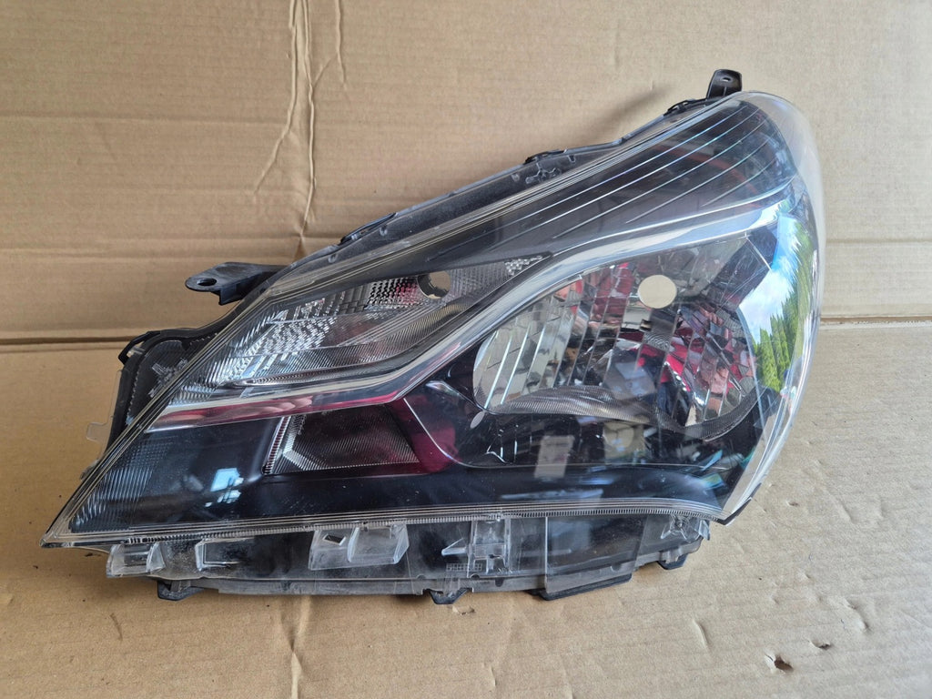 Frontscheinwerfer Toyota Yaris Ein Stück (Rechts oder Links) Headlight SCH4911195680vk