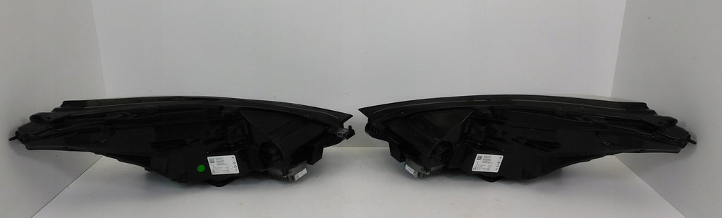 Frontscheinwerfer Tesla 3 1514952-00-D 1514953-00-D LED Rechts oder Links