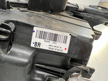 Laden Sie das Bild in den Galerie-Viewer, Frontscheinwerfer Mitsubishi Outlander III 8301D332 LED Rechts Headlight