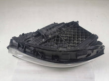 Laden Sie das Bild in den Galerie-Viewer, Frontscheinwerfer Mercedes-Benz W177 A1779060603 Rechts Scheinwerfer Headlight SCH5451810401do
