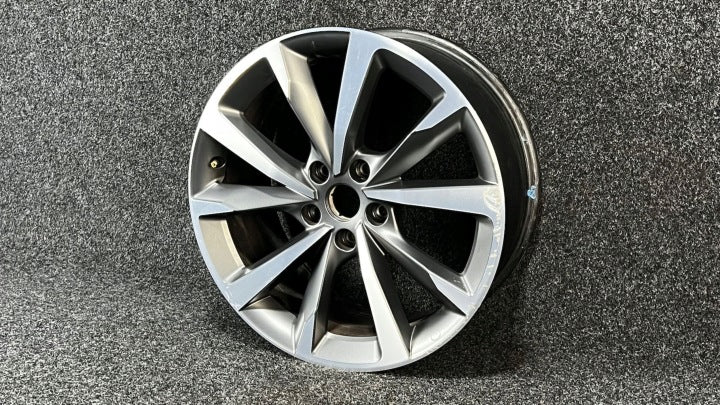 1x Alufelge 18 Zoll 5x112 5FA601025E Seat Leon Rim Wheel FEL8313016405ep