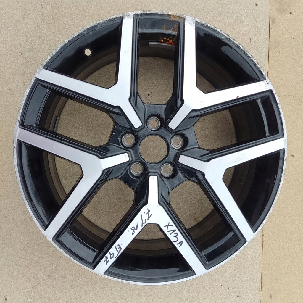 1x Alufelge 18 Zoll 7.0" 5x112 47ET Glanz Schwarz 6F9601025B Mg Ibiza Arona