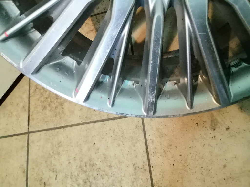 1x Alufelge 18 Zoll 7.0" 5x114.3 38ET Mitsubishi Outlander Rim Wheel FEL4938015515dl