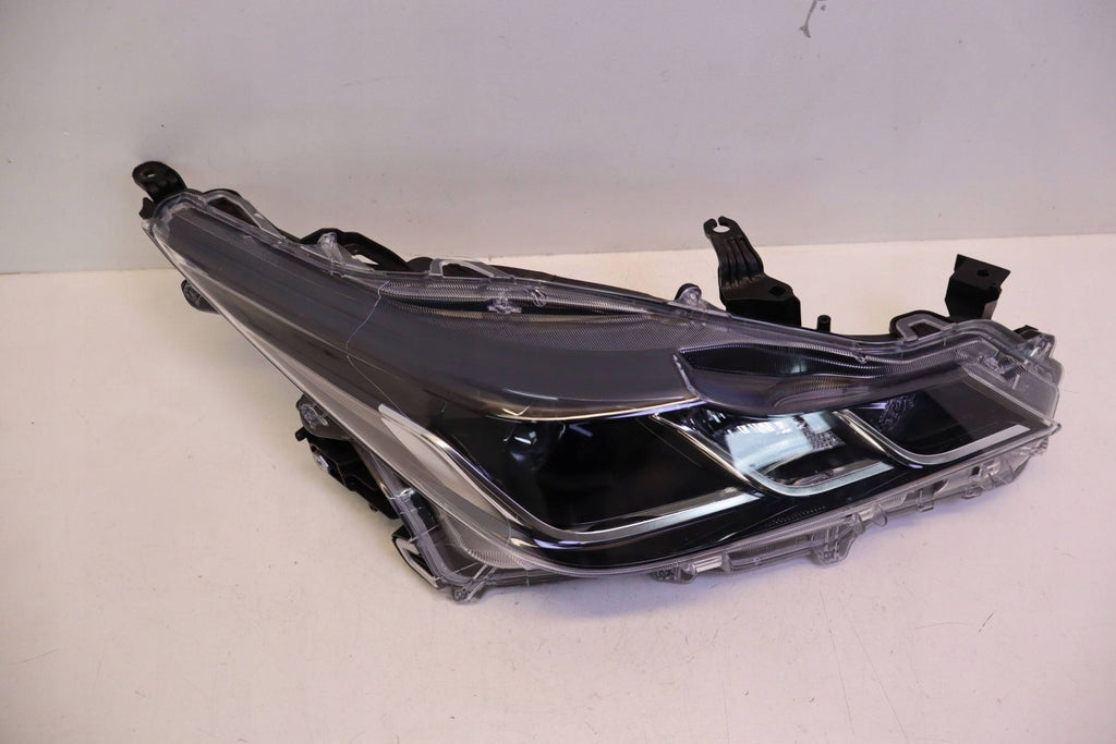 Frontscheinwerfer Toyota Corolla 81110-02T30 Rechts Scheinwerfer Headlight SCH5226334032sc