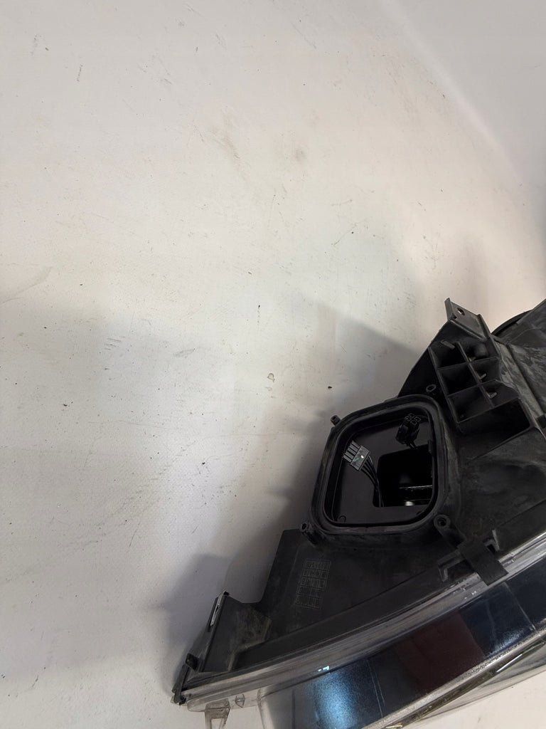 Frontscheinwerfer Opel Zafira C 13399860 Xenon Ein Stück (Rechts oder Links)