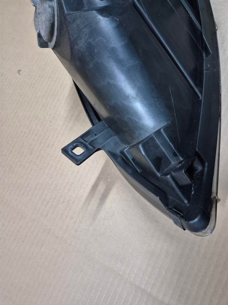 Frontscheinwerfer Mitsubishi Colt VI I 8301B368 FALSE Scheinwerfer Headlight SCH9276359775vw