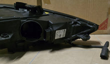 Laden Sie das Bild in den Galerie-Viewer, Frontscheinwerfer Audi A3 8V0941005 Xenon Links Scheinwerfer Headlight SCH7438964756nv