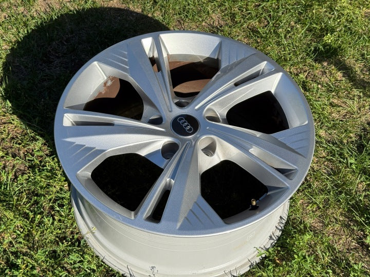 1x Alufelge 19 Zoll 9.0" 5x112 85H601025BL Audi E-Tron Etron Rim Wheel FEL4262286970tw