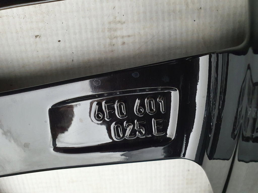 1x Alufelge 18 Zoll 7.0" 5x100 51ET Glanz Schwarz 6F0601025E Seat Ibiza I FEL7725598613ez